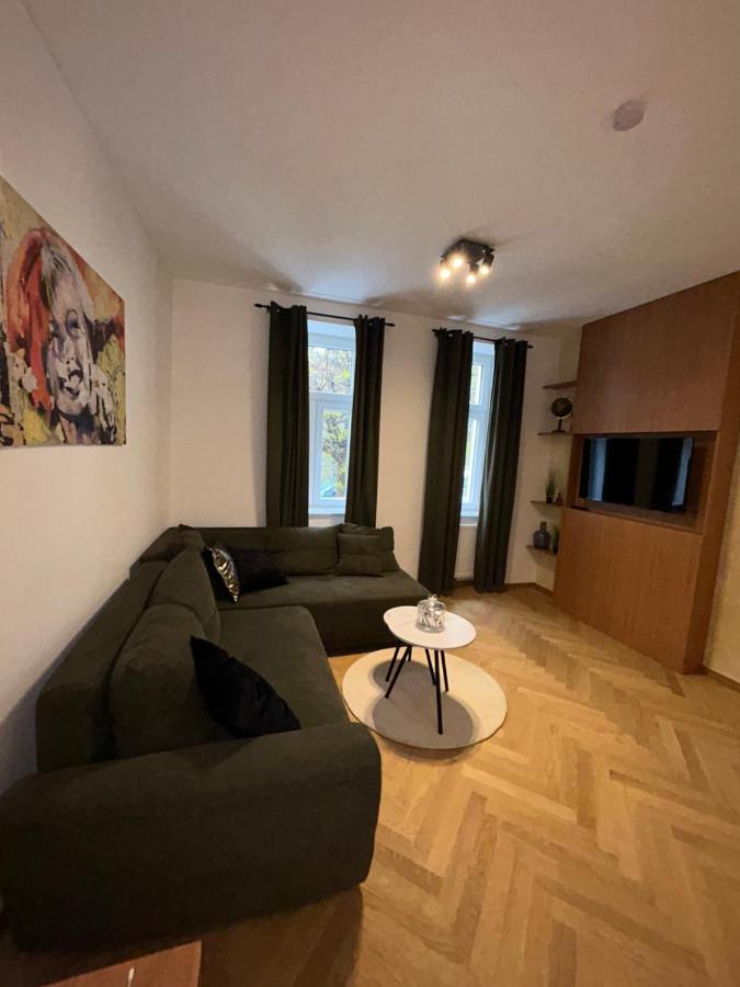 Deluxe Apartment Favoriten Wien Eksteriør billede